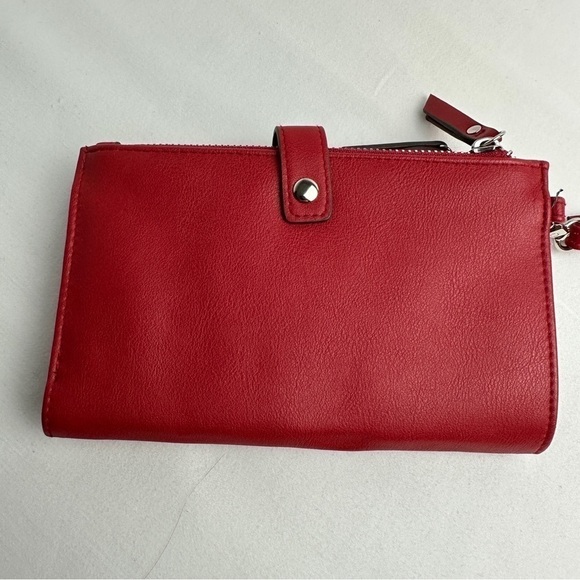 🌼2 for $30🌼 NEW Enzo Angiolini Red Wristlet - Picture 3 of 8
